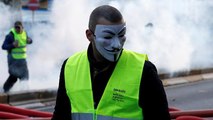 Les gilets jaunes, une France coupée en deux