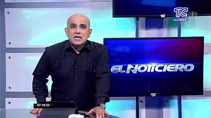 Incendio destruye bodega de residuos textiles en Quito