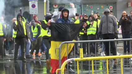 Los chalecos amarillos se manifiestan en Bruselas