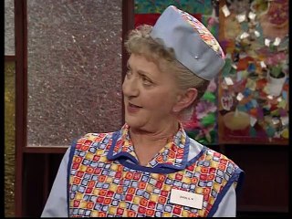 dinnerladies - Series 1 - Episode 1 - monday (GB - 12)
