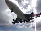 Atterrissage à St-Marteens - Boeing 747-300