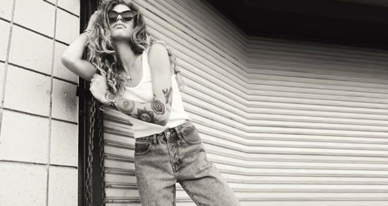 Instagram Fenomeni Ünlü Çift, Evlerinde Ölü Bulundu