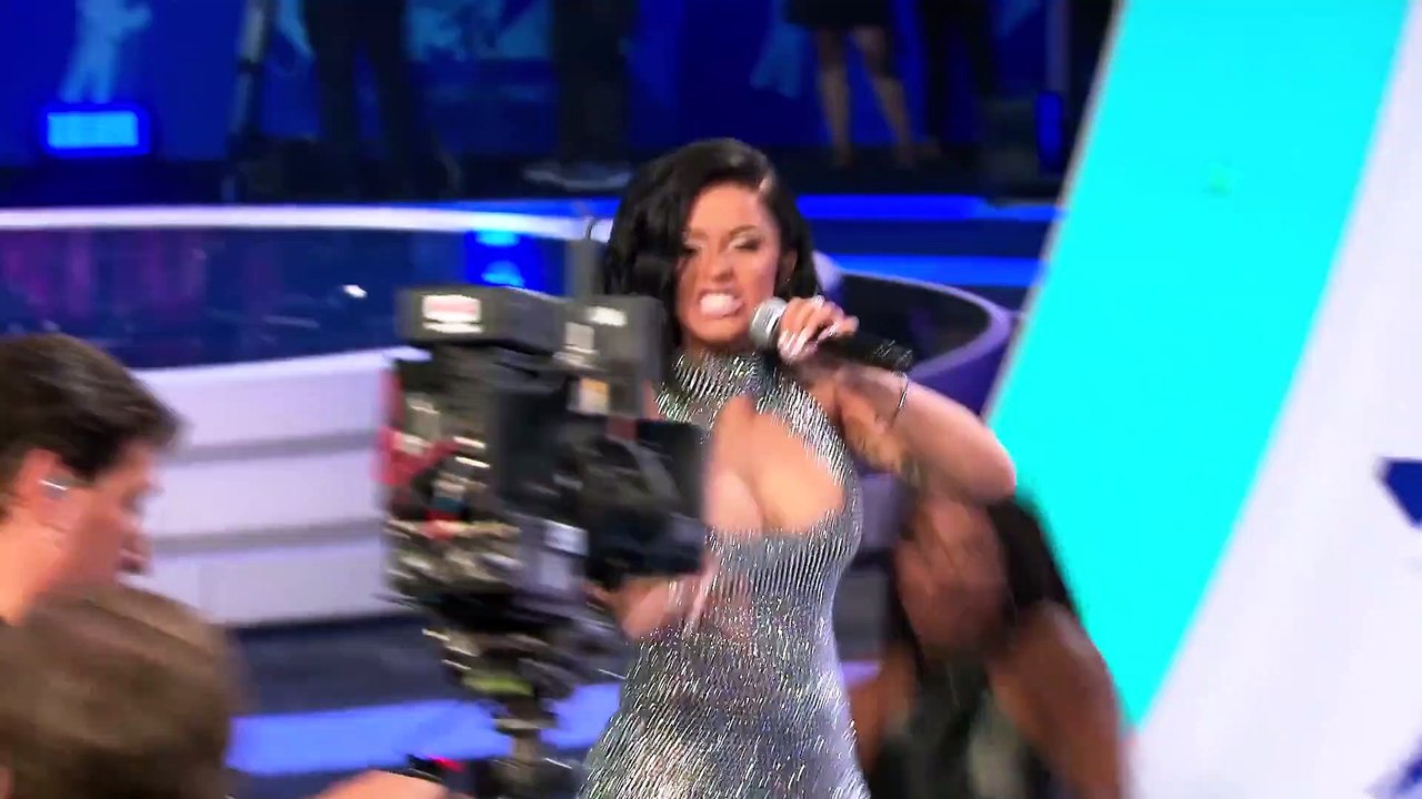 Nicki Minaj Shades Cardi B In Good Form Music Video | Hollywoodlife