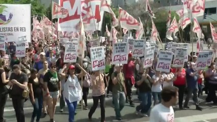 G20 정상회의 반대 시위...화염병 압수 / YTN