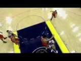 NBA BASKET BALL - Stromile Swift dunks on Yao Ming