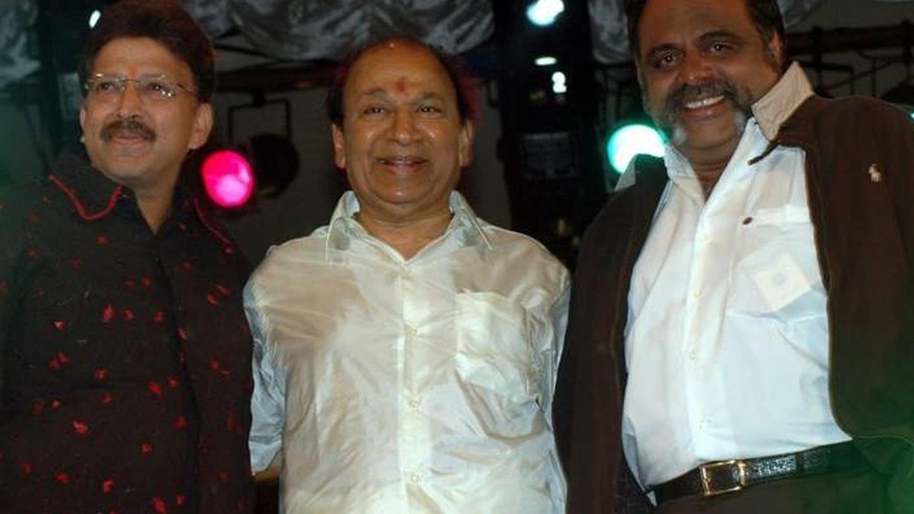 ರಾಜ್-ವಿಷ್ಣು-ಅಂಬಿ ನಂತರ ಯಾರಿಗೂ ಸ್ಮಾರಕ ಬೇಡ' ಎಂದ ಖ್ಯಾತ ನಟ..! | FILMIBEAT KANNADA
