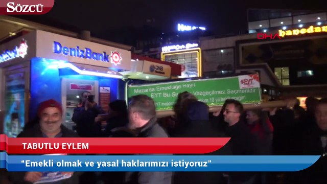Emeklilikte yaşa takılanlardan tabutlu eylem