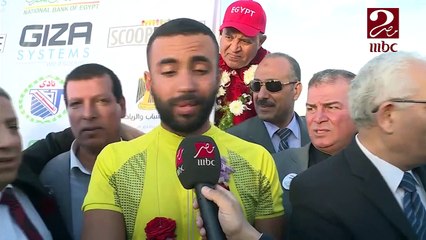 المغامر عمر حجازي ينتهي من رحلة "طابا - الأهرامات " لتنشيط ودعم السياحة