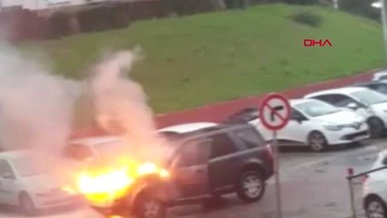 Seyir Halindeki Cip Alev Alev Yandı