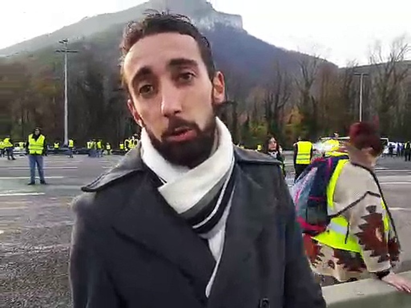 VOREPPE | Julien Terrier, porte-parole des Gilets jaunes, explique la  situation - Vidéo Dailymotion