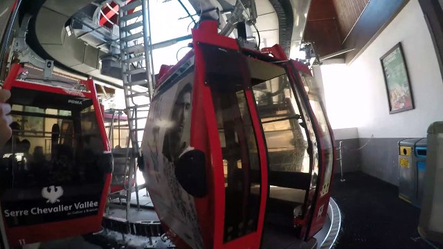 Serre Chevalier : la première journée de ski de la saison en images