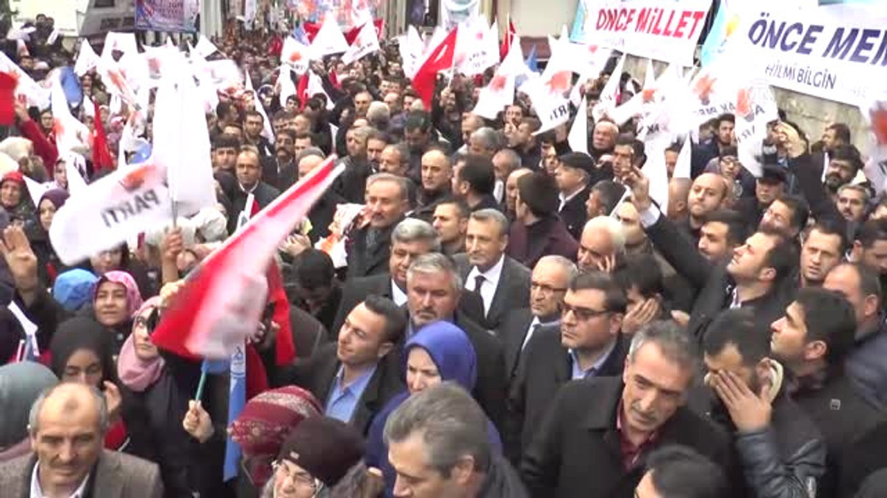 AK Parti'nin Sivas Belediye Başkan Adayı Hilmi Bilgin Vatandaşlarla Buluştu