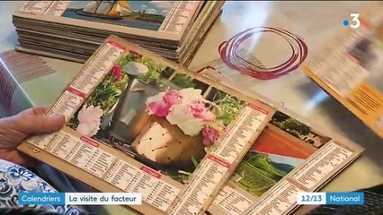 Somme : pompiers et facteurs distribuent leurs calendriers