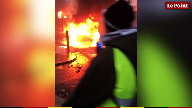 Gilets jaunes : plusieurs voitures incendiées avenue Kléber
