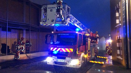Départ de feu dans l’ancien bâtiment de l’Espace Brousseau vêtements