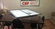 CHP İlçe Başkanlığına Saldıran Zanlı CHP'li Çıktı