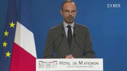 Edouard Philippe face aux "gilets jaunes" : "Aucune taxe ne mérite de mettre en danger l'unité de la nation"
