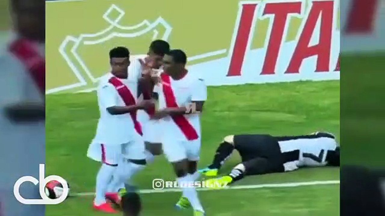 FUNNY FOOTBALL FAILS  - MISTAKES - VINES - 2018 2019