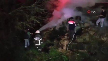 Yüzlerce Saman Balyası Alevlere Teslim Oldu