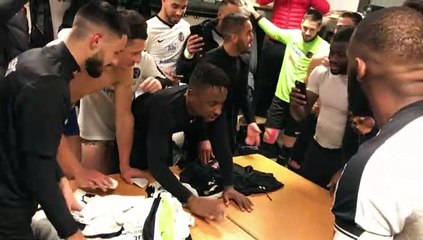 N3 (11ème journée) – La joie du vestiaire d'AIN SUD FOOT après la victoire contre le FC LIMONEST-SAINT-DIDIER