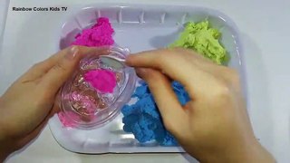 Playing with kinetic sand 1: fish and shrimp