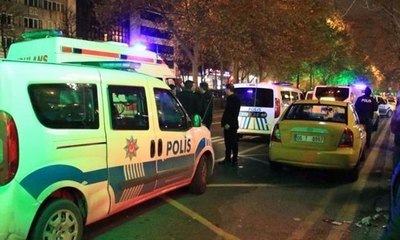 Eğlence mekanlarında çıkan kavgalar kanlı bitti: 6 yaralı