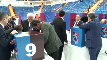 Trabzonspor Genel Kurulu'nda oy verme işlemi başladı