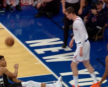 Top 3 plays - Giannis posterized against Knicks; Tatum slams for Celtics