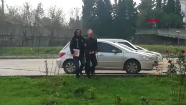 Kocaeli Yardıma Gelenlere Ateş Açtı, Uyuşturucunun Etkisinde Olduğunu Söyledi