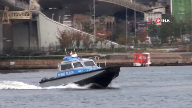 Haliç Metro Köprüsünde İntihar Girişimi
