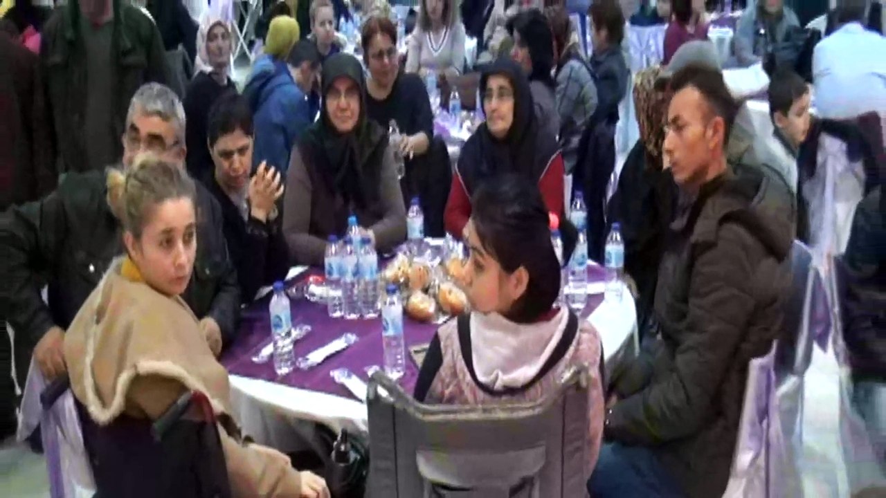 Fiziksel Engelliler salona sığmadı…