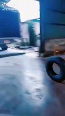 Araba lastiği yükleme taktiği