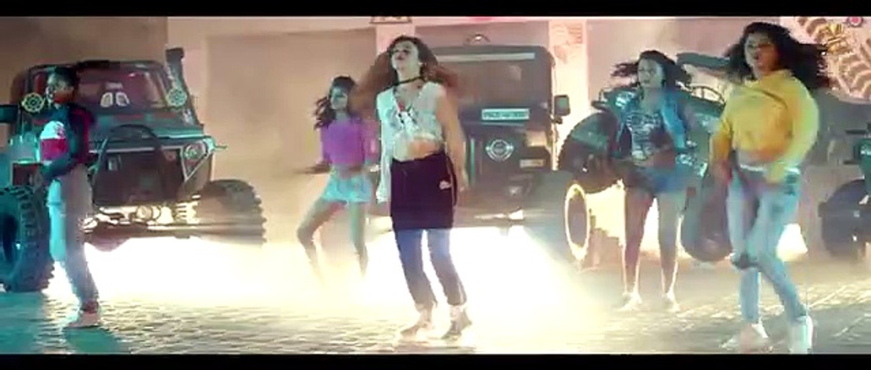 AK 47 -- SUNNY KAHLON FT. BHUMIKA SHARMA -- ROX A -- NIK --CROWN RECORDS -- OFFICIAL VIDEO