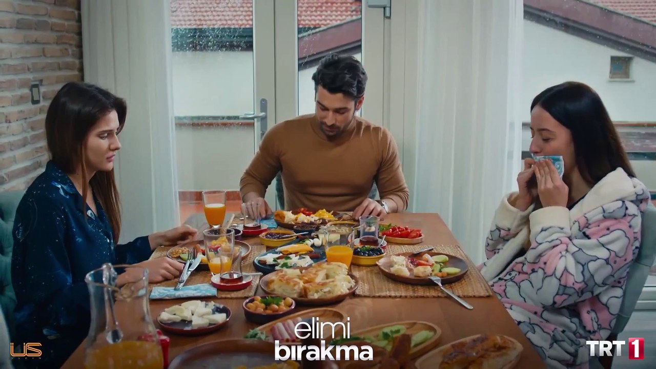 Azra ve Cenk aşkı… - Elimi Bırakma 19. Bölüm
