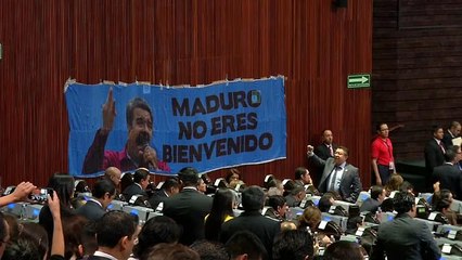 Nicolas Maduro conspué au Parlement mexicain