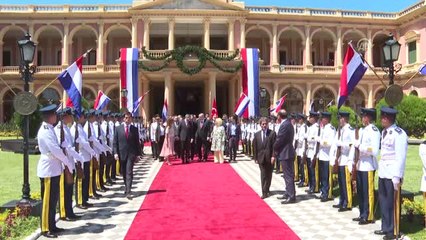 Cumhurbaşkanı Erdoğan, Gurbetçilerle Paraguay'da Sohbet Etti