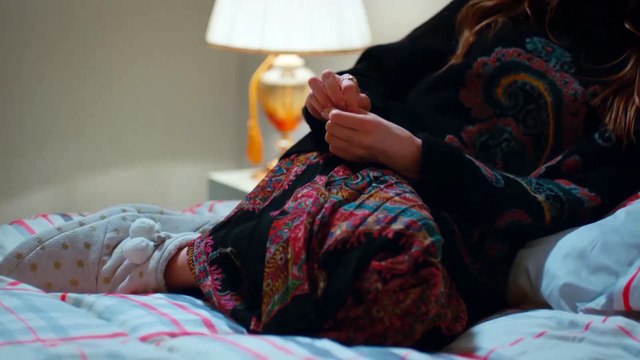 Bırakma Elimi Sensiz - Müge Zümrütbel - (Klip) - Elimi Bırakma 19. Bölüm