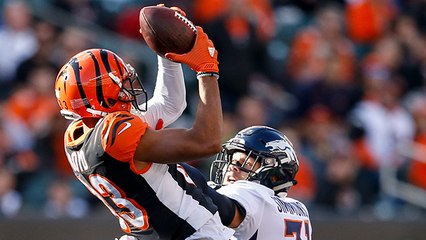 Tyler Boyd makes spectacular 23-yard catch