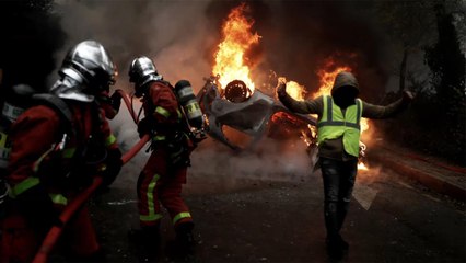 هل تفلح جهود ماكرون في كبح غضب السترات الصفراء؟