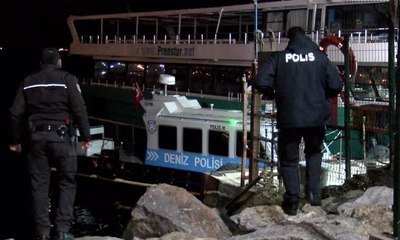 Kartal'da filika battı: 4 kişi boğulma tehlikesi atlattı