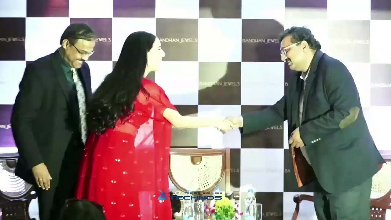 Isabelle Kaif talk about Salman Khan and Katrina Kaif | Full Interview at Bandhan Jewels