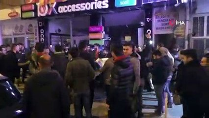 Beşiktaş Taraftarları Soğuk Havada Sokağa Döküldü