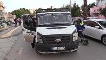 Direksiyon Başında Fenalaşan Sürücü Cam Kırılarak Kurtarıldı