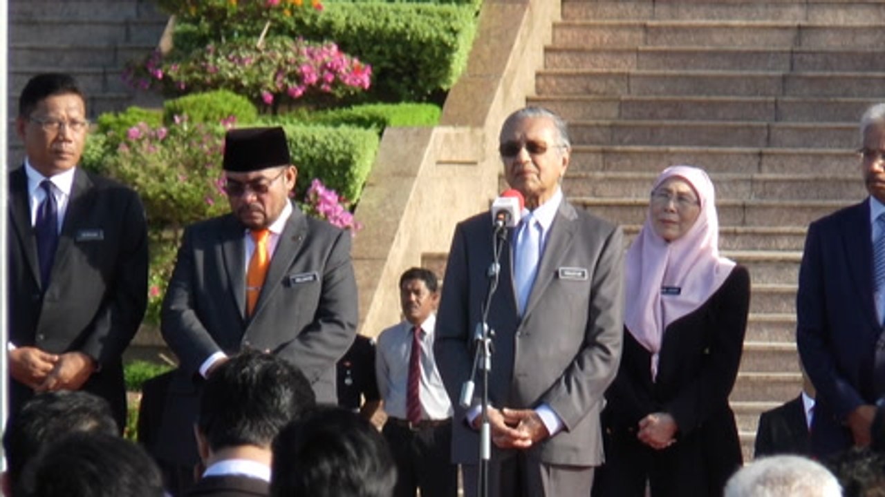 PM reminds civil servants that power given is not for self-interest