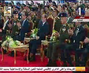 السيسى يتفقد معرض "إيديكس 2018" الدولى للصناعات الدفاعية