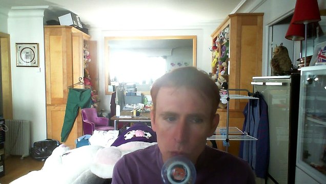 Wiwi égratigne with you (chez moi) de Mat Hood