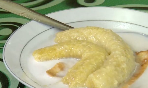 Ini dia Kelezatan Pisang Bakar Santan Khas Bukit Tinggi dan Es Durian Segar Khas Padang