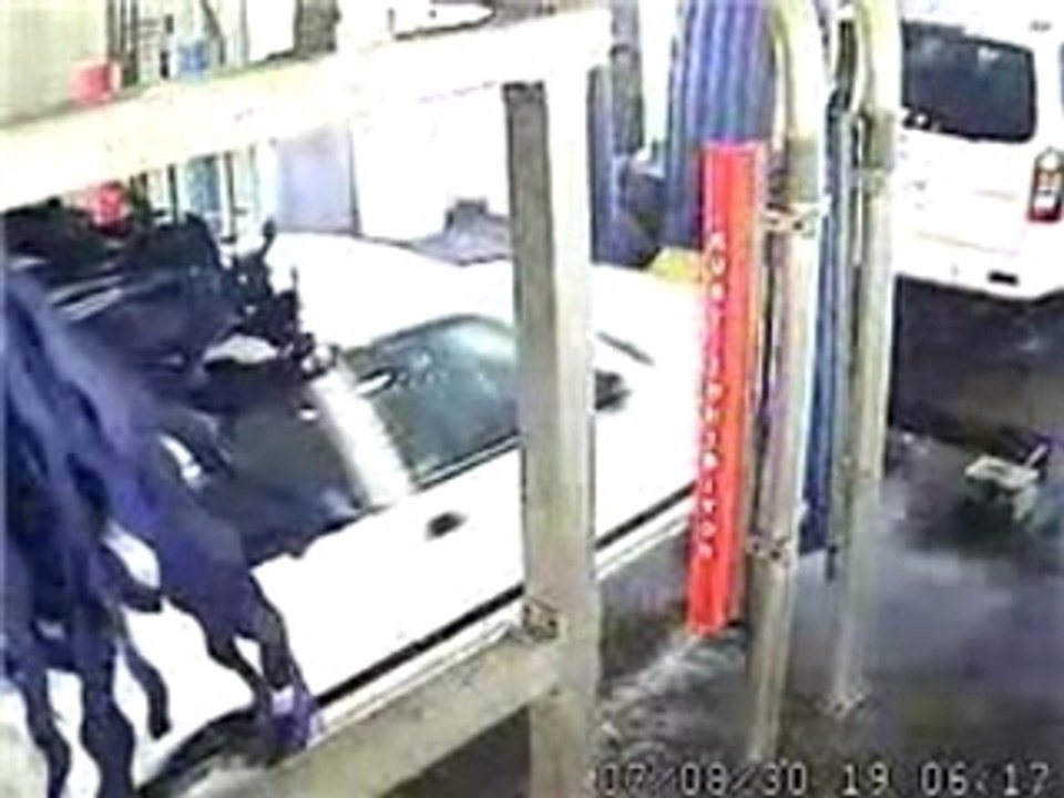 Old_man_crashes_through_car_wash