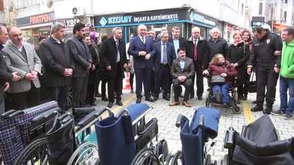 Camilerden toplanan parayla tekerlekli sandalye alındı - BURSA