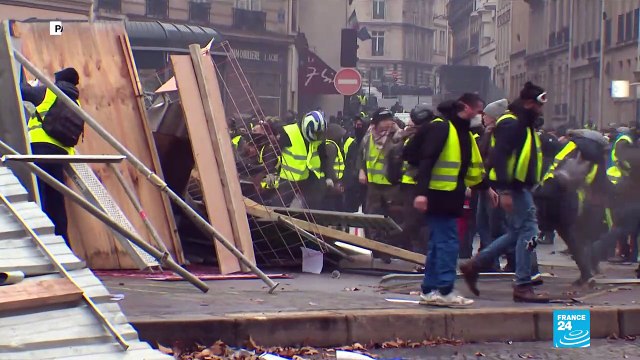 France Yellow Vest protests: Take a look back at a weekend of violent clashes